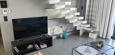 Athina Art Apartments