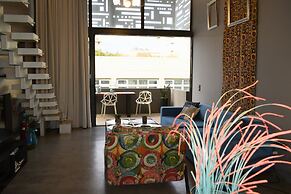 Athina Art Apartments