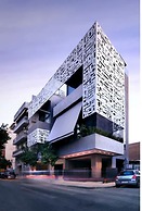 Athina Art Apartments