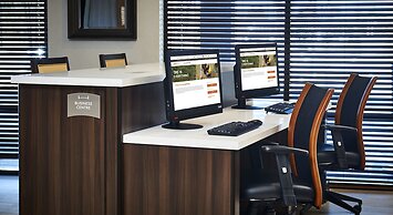 Staybridge Suites Niagara-On-The-Lake by IHG