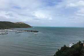 East Island Waterfront Suites