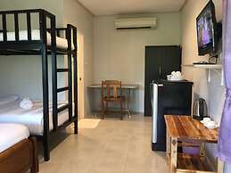 Lanta Smile Beach At Klong Dao