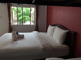 Lanta Smile Beach At Klong Dao