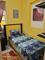 JO J'S Hostel