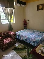 JO J'S Hostel