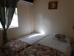 JO J'S Hostel