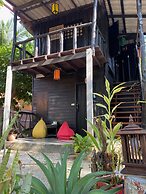 Leaf House Bungalows SHA PLUS approved