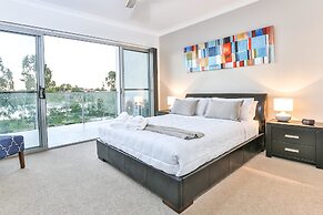 Best Western Plus North Lakes Hotel