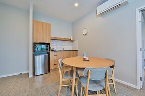 Best Western Plus North Lakes Hotel