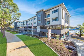 Best Western Plus North Lakes Hotel