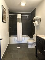 Budget Inn and Suites