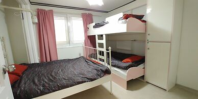 Lux Guesthouse - Hostel