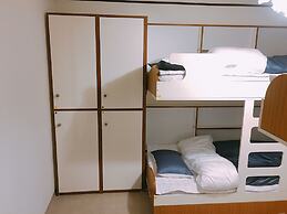 Lux Guesthouse - Hostel