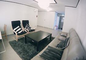 Lux Guesthouse - Hostel