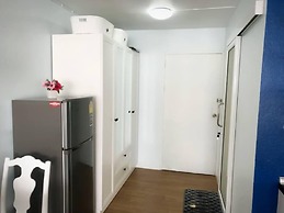 Bob's Thai BNB's