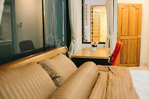 Bob's Thai BNB's
