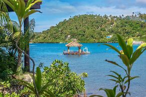 Edgewater Dive & Spa Resort