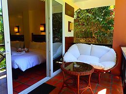 Edgewater Dive & Spa Resort