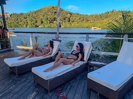 Edgewater Dive & Spa Resort
