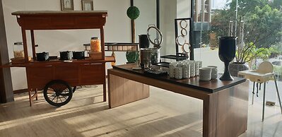 Rivoli Hotel Jakarta