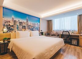 Atour Hotel Lujiazui Babaiban Shanghai