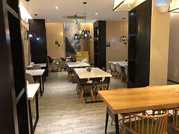 Atour Hotel Lujiazui Babaiban Shanghai