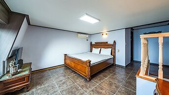 Gangneung Pension Sea and - Pet Friendly