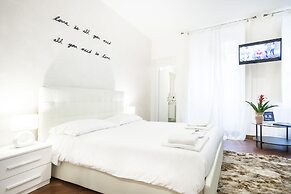 Hemeras Boutique House Aparthotel San Babila 2
