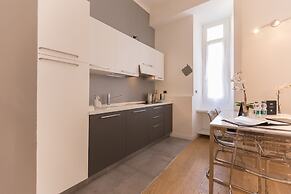 Hemeras Boutique House Aparthotel San Babila 2