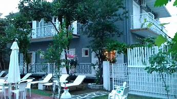 Sun Helios Garden Studios