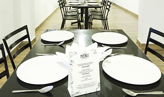 Treebo Skydale Inn & Suites With Mountain View