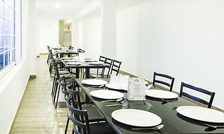 Treebo Skydale Inn & Suites With Mountain View