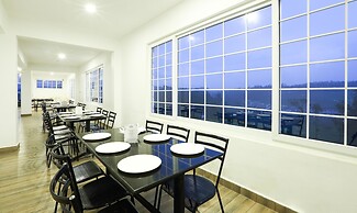 Treebo Skydale Inn & Suites With Mountain View