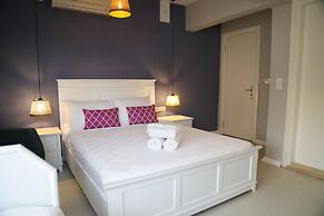 Elda Koyici Alacatı