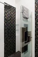 Family Apt & Private Garden near Beach by FeelHome