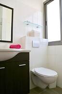 Enjoy Carmel Market Neve Zedek and Beach