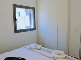 Enjoy Carmel Market Neve Zedek and Beach