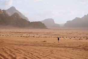 Wadi Rum Firecamp