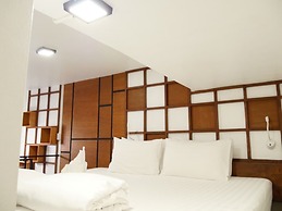 Book a Bed Poshtel - Hostel