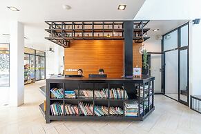 Book a Bed Poshtel - Hostel