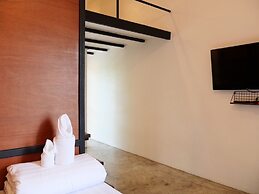 Book a Bed Poshtel - Hostel