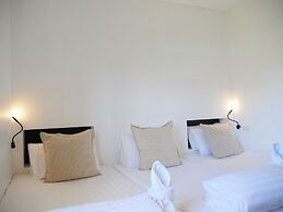 Book a Bed Poshtel - Hostel