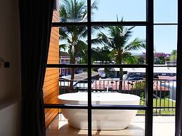 Book a Bed Poshtel - Hostel