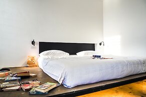 Book a Bed Poshtel - Hostel