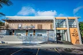 Book a Bed Poshtel - Hostel