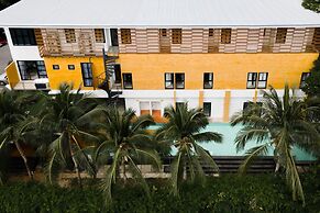 Book a Bed Poshtel - Hostel