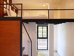 Book a Bed Poshtel - Hostel