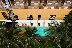 Book a Bed Poshtel - Hostel