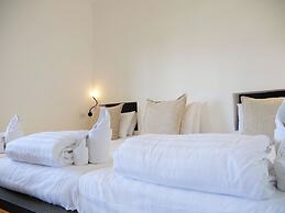 Book a Bed Poshtel - Hostel