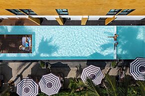 Book a Bed Poshtel - Hostel